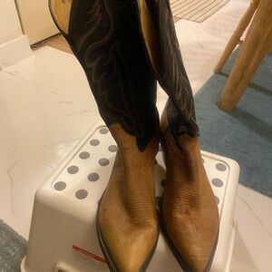 Tony Lama Cowboy Boots